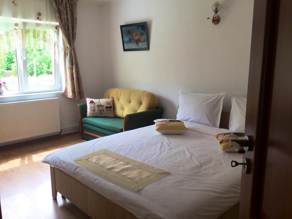 Casa Bella Turda Hotel ภายนอก รูปภาพ