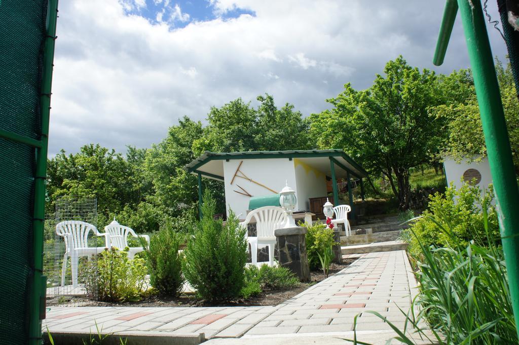 Casa Bella Turda Hotel ภายนอก รูปภาพ