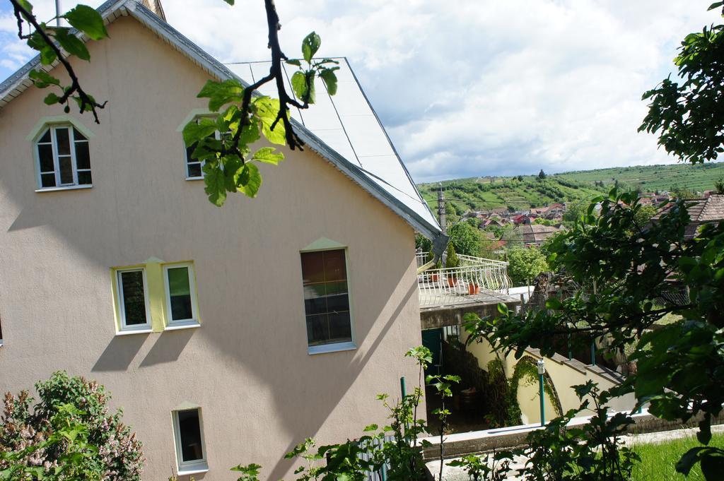 Casa Bella Turda Hotel ภายนอก รูปภาพ