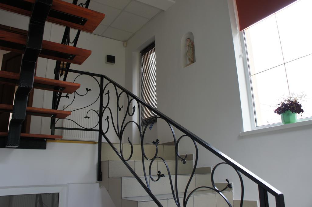 Casa Bella Turda Hotel ภายนอก รูปภาพ
