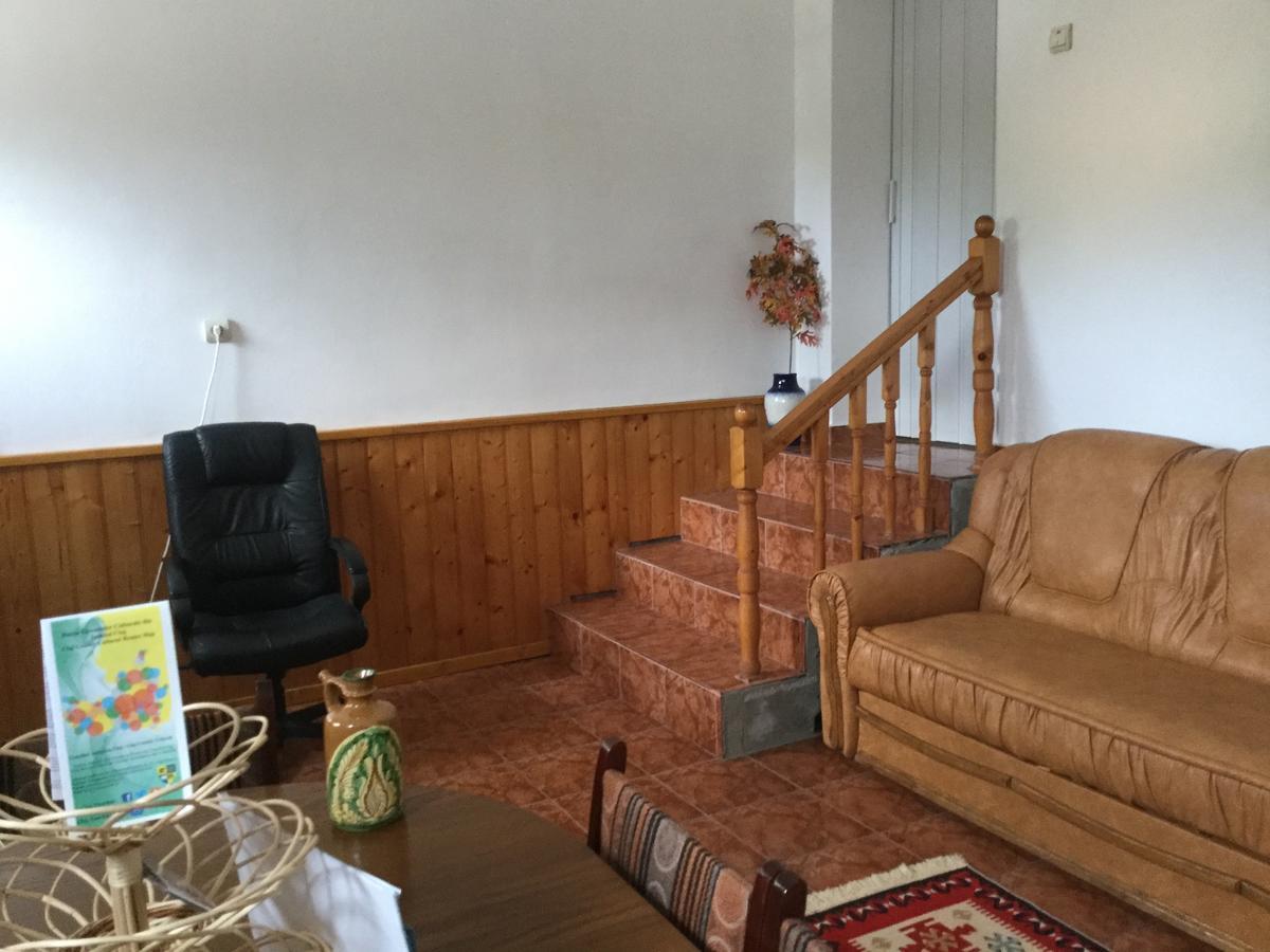 Casa Bella Turda Hotel ภายนอก รูปภาพ